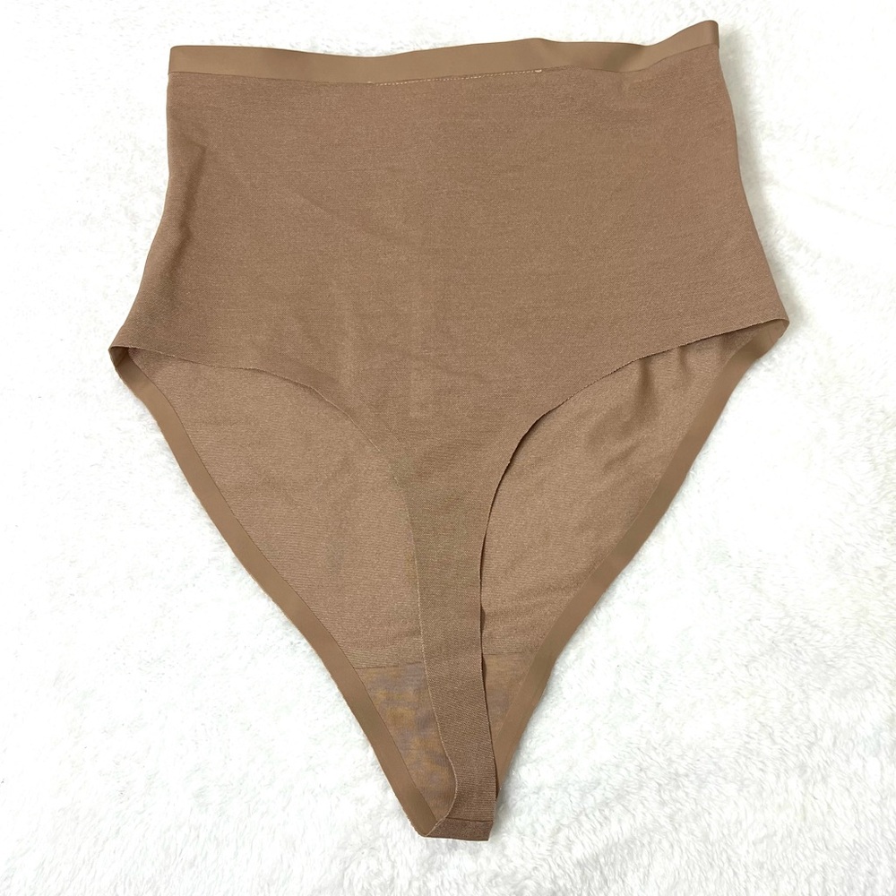 Skims Seamless Sculpt HIGH-WAISTED THONG Underwear Size L - Picture 3 of 11